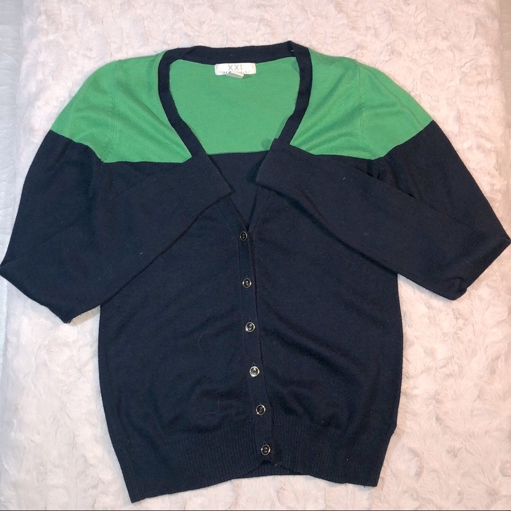 Forever 21 Navy blue and green block sweater